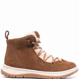 UGG
Lakesider Heritage suede boots